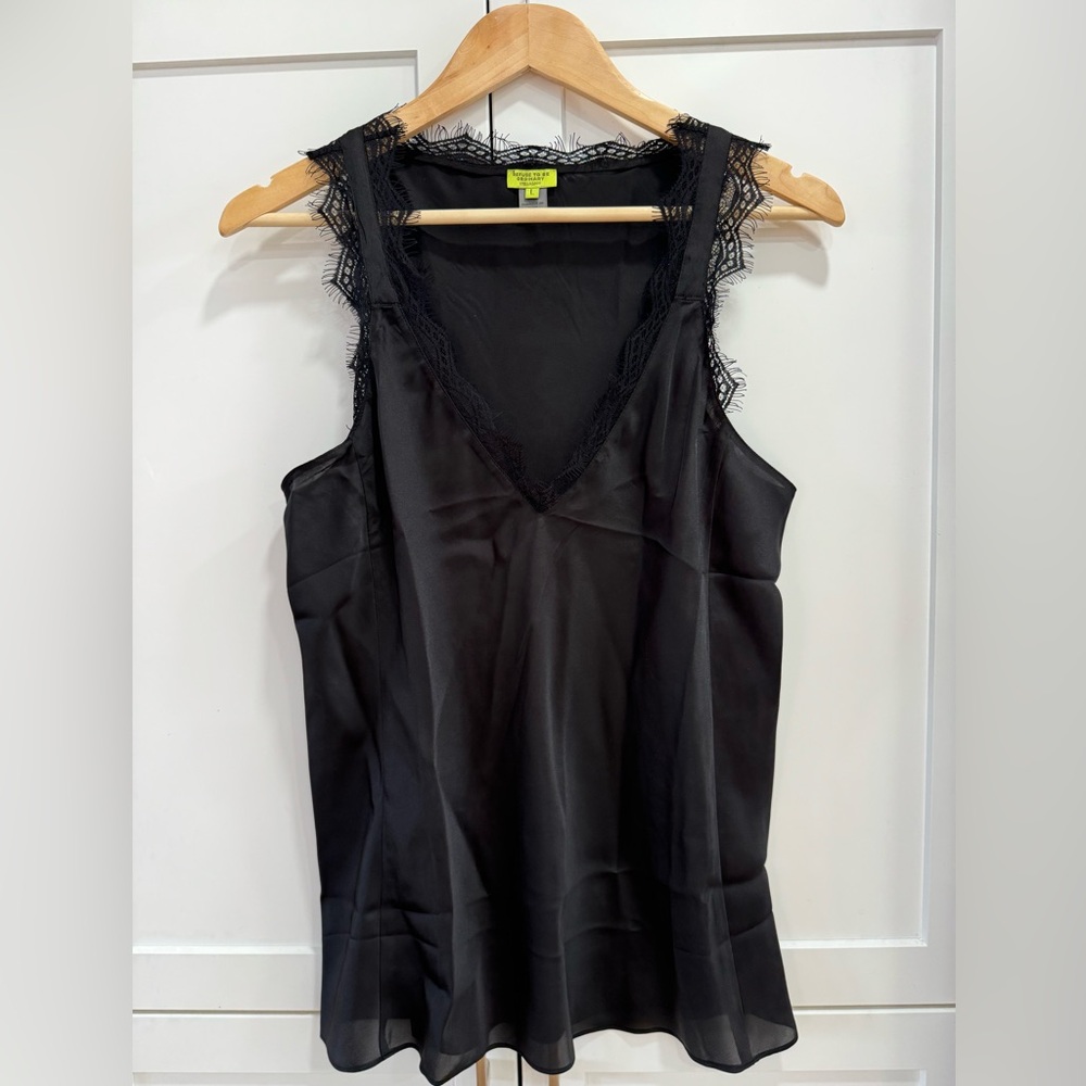 Stella and Dot black lace tank